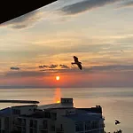 Spacious Seaview Apartments, 100m To The Daire Altın Kumlar