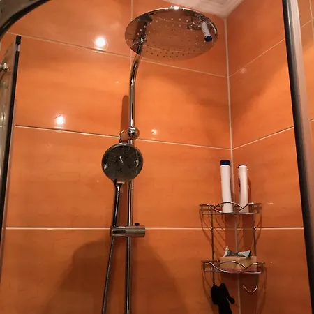 Apartment Spacious Seaview Apartments, 100m To The Golden Sands