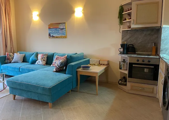 Spacious Seaview Apartments, 100m To The * ゴールデンサンド