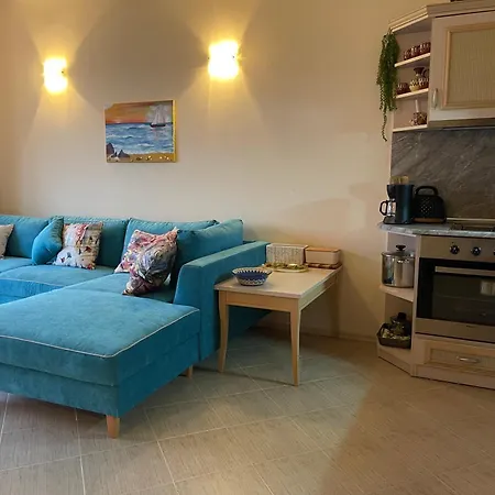 Spacious Seaview Apartments, 100m To The * Златни пясъци