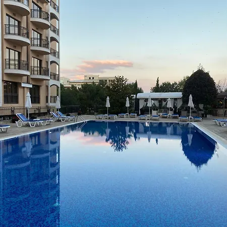 Spacious Seaview Apartments, 100m To The Διαμέρισμα *