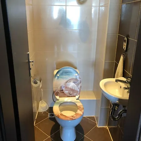 Spacious Seaview Apartments, 100m To The Διαμέρισμα *